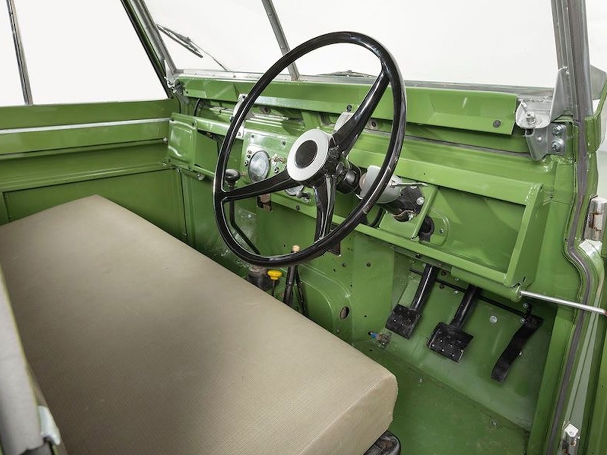 1971 Land Rover Series 2 Image 5