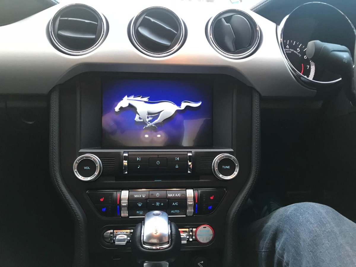 2017 Ford Mustang Image 4