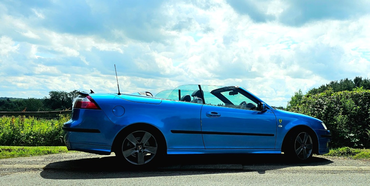 2007 Saab 9-3 Image 3