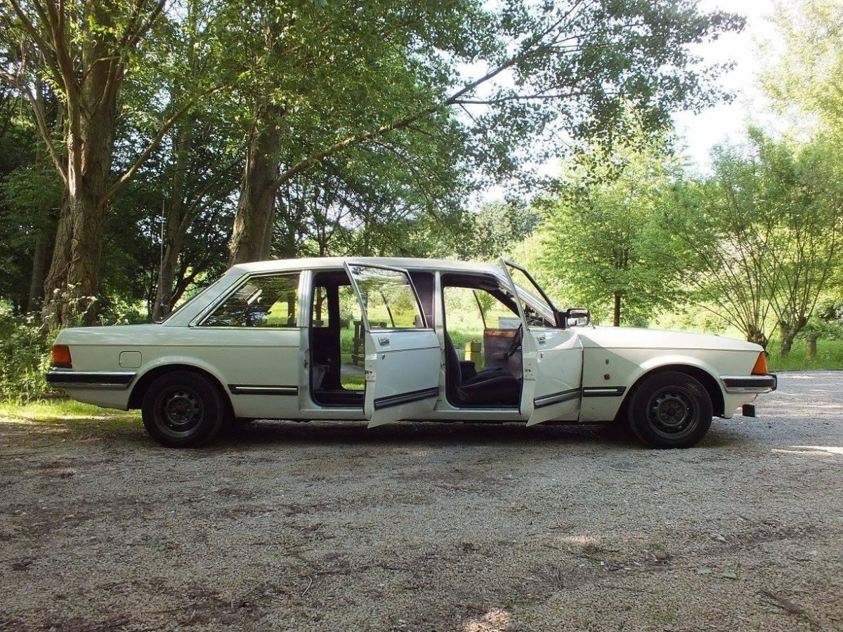 1982 Ford Granada Image 6