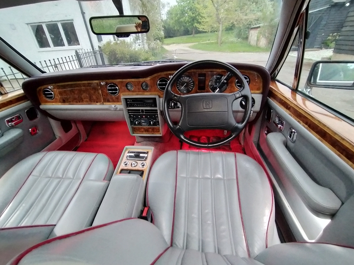 1993 Rolls-Royce Silver Spur Image 13