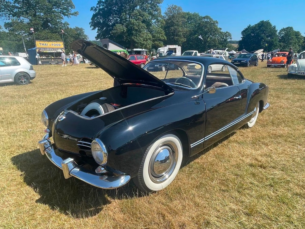 1956 Volkswagen Karmann Ghia Image 9
