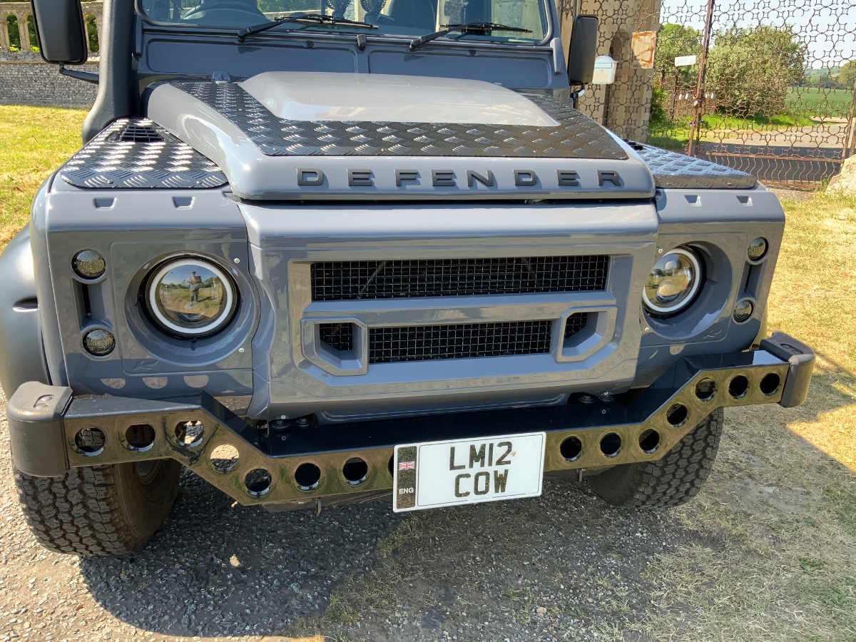 2012 Land Rover 110 Image 22