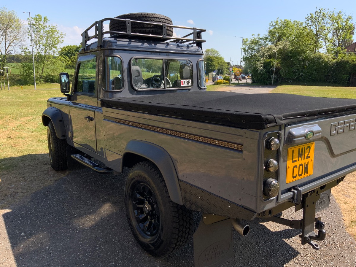 2012 Land Rover 110 Image 19