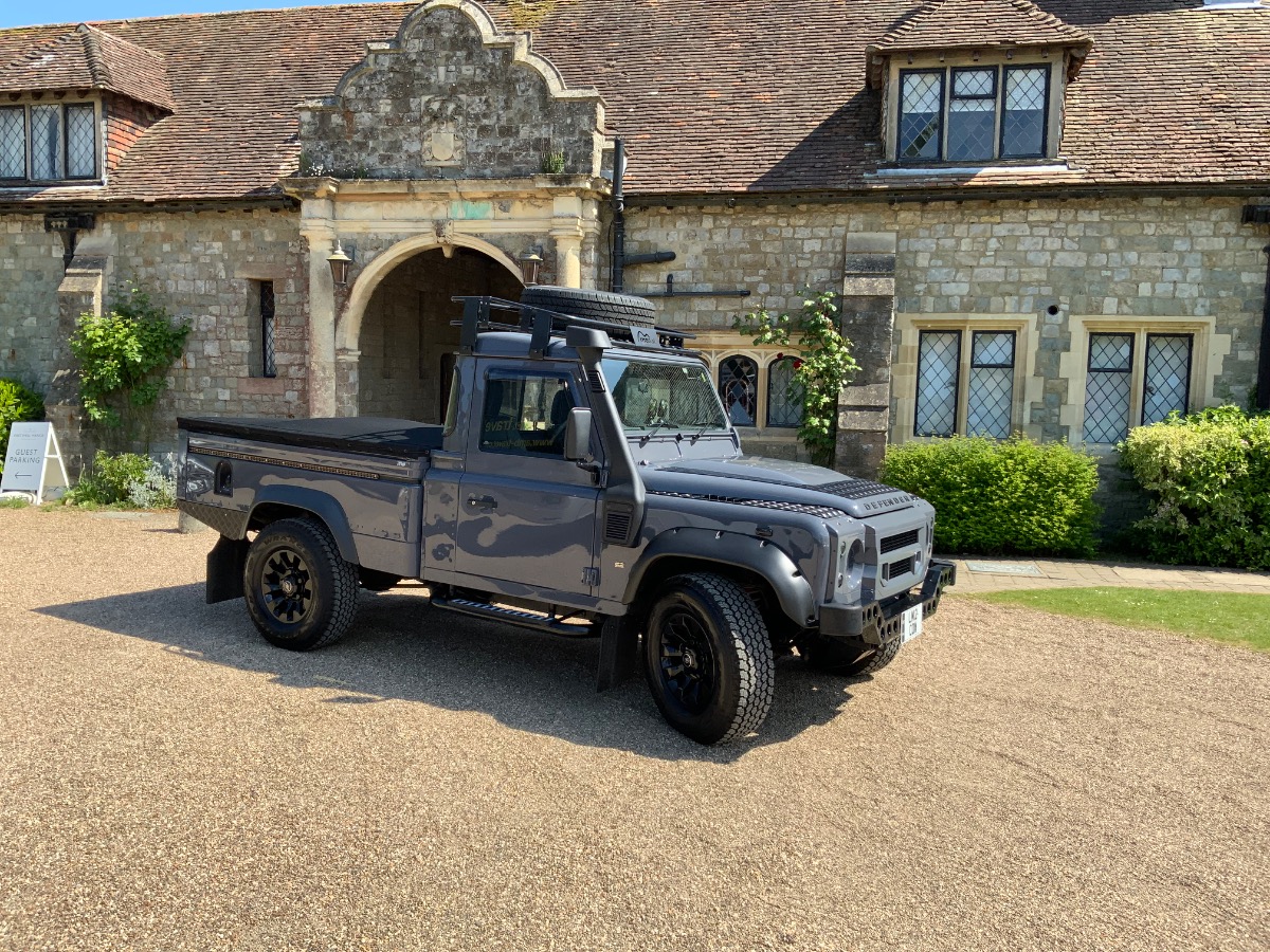 2012 Land Rover 110 Image 17