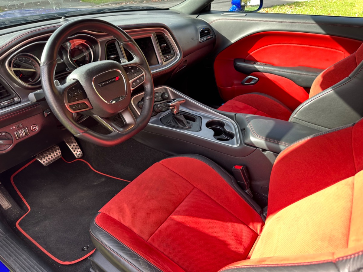 2020 Dodge Challenger Image 7