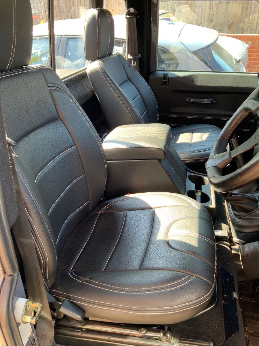 2012 Land Rover 110 Image 24