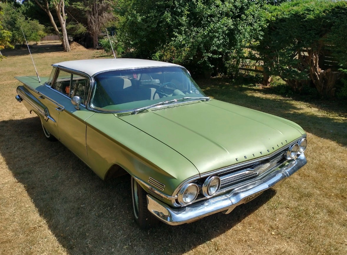 1960 Chevrolet Impala Image 2