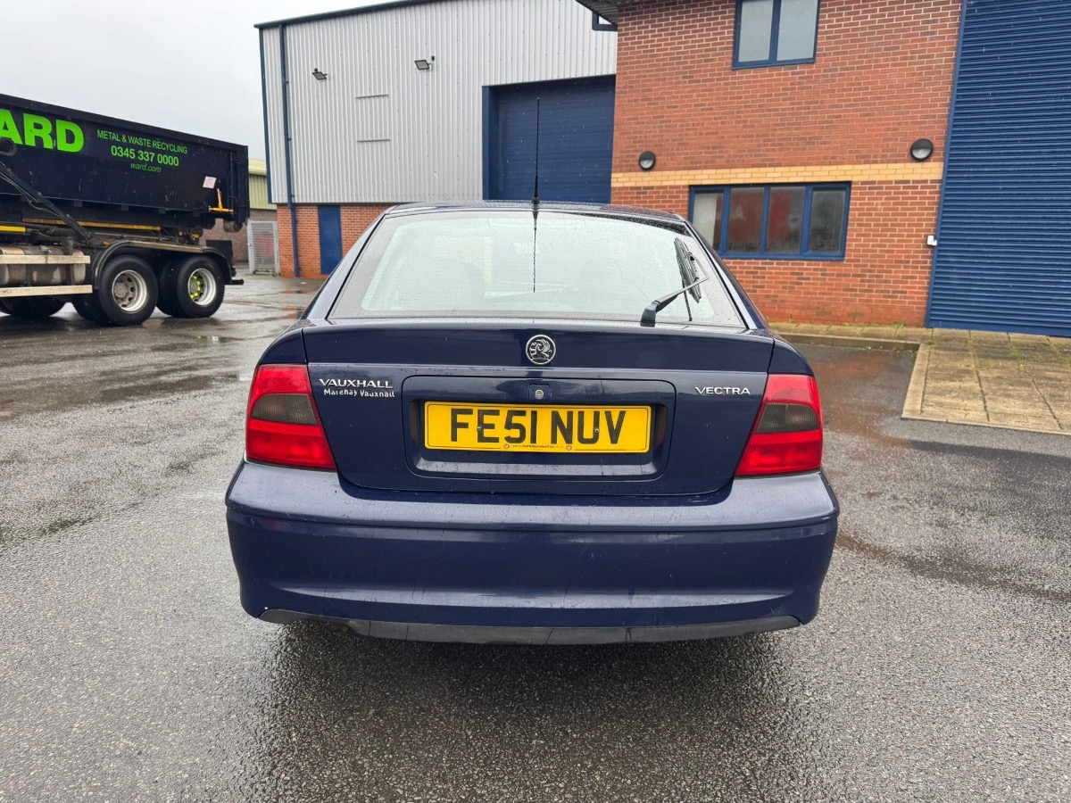 2001 Vauxhall Vectra Image 5