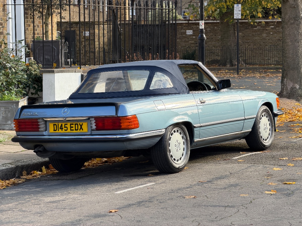 1987 Mercedes-Benz 500SL Image 3