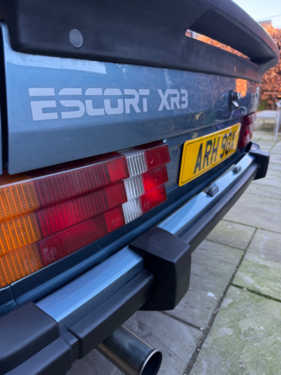 1982 Ford Escort Image 5