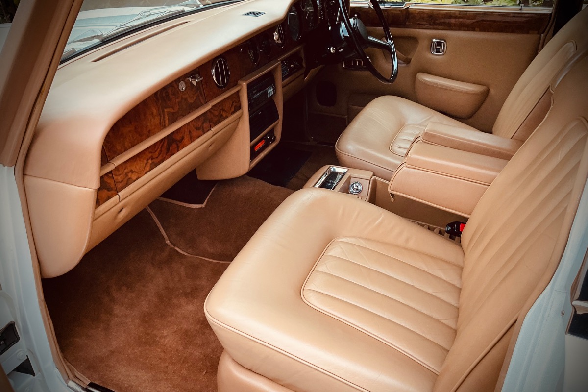 1980 Rolls-Royce Silver Shadow Image 6