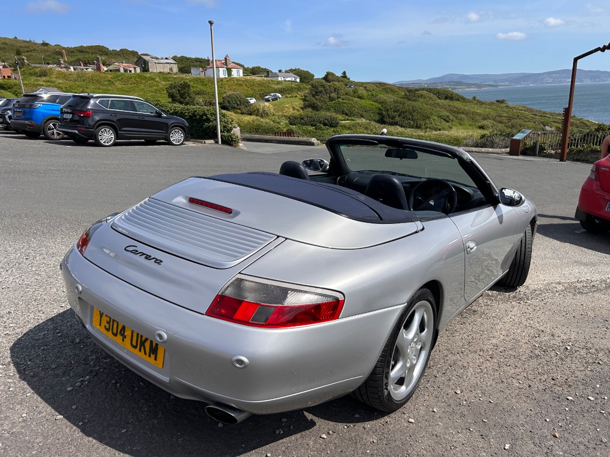 2001 Porsche 911 Image 4