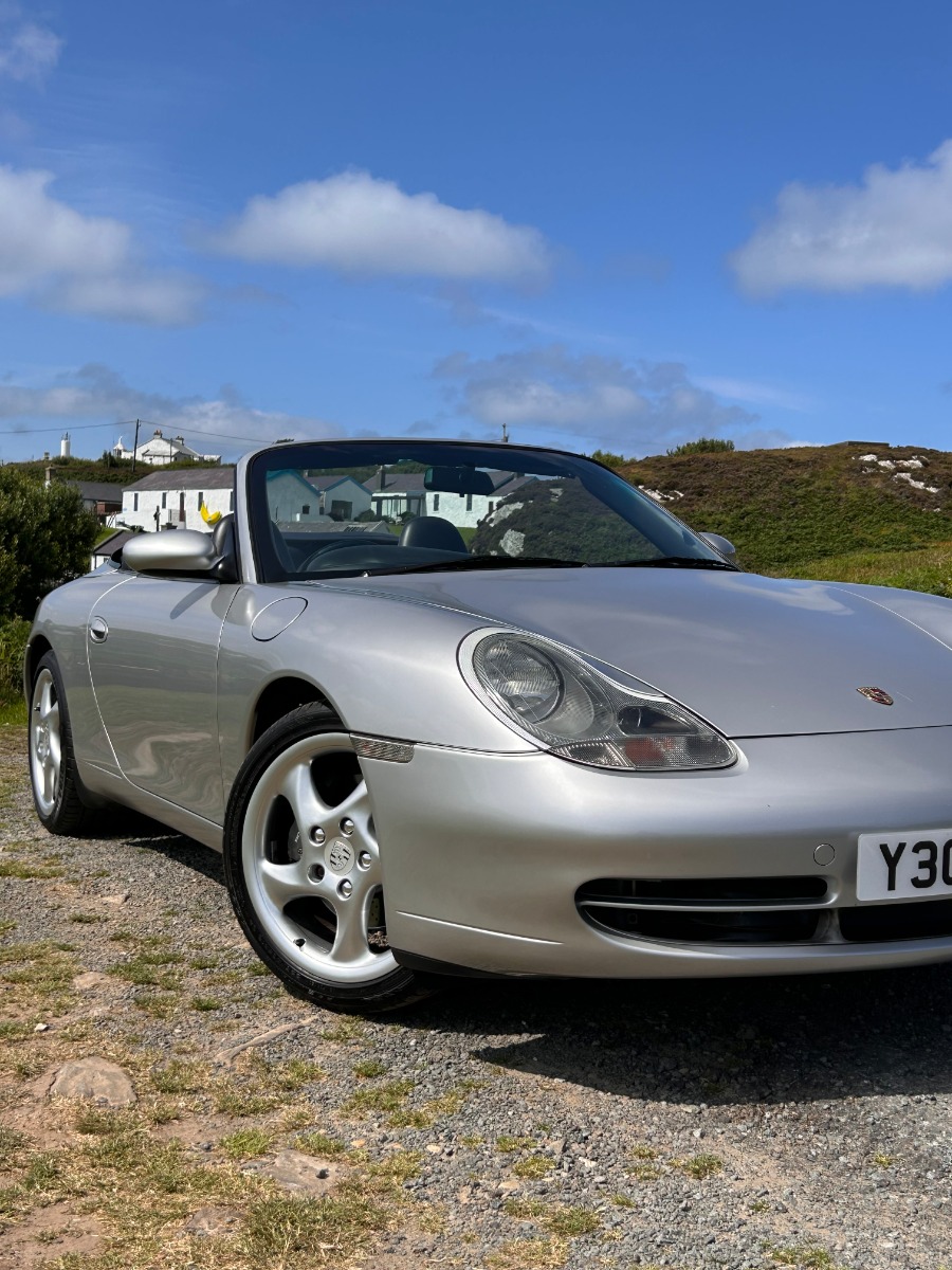 2001 Porsche 911 Image 6