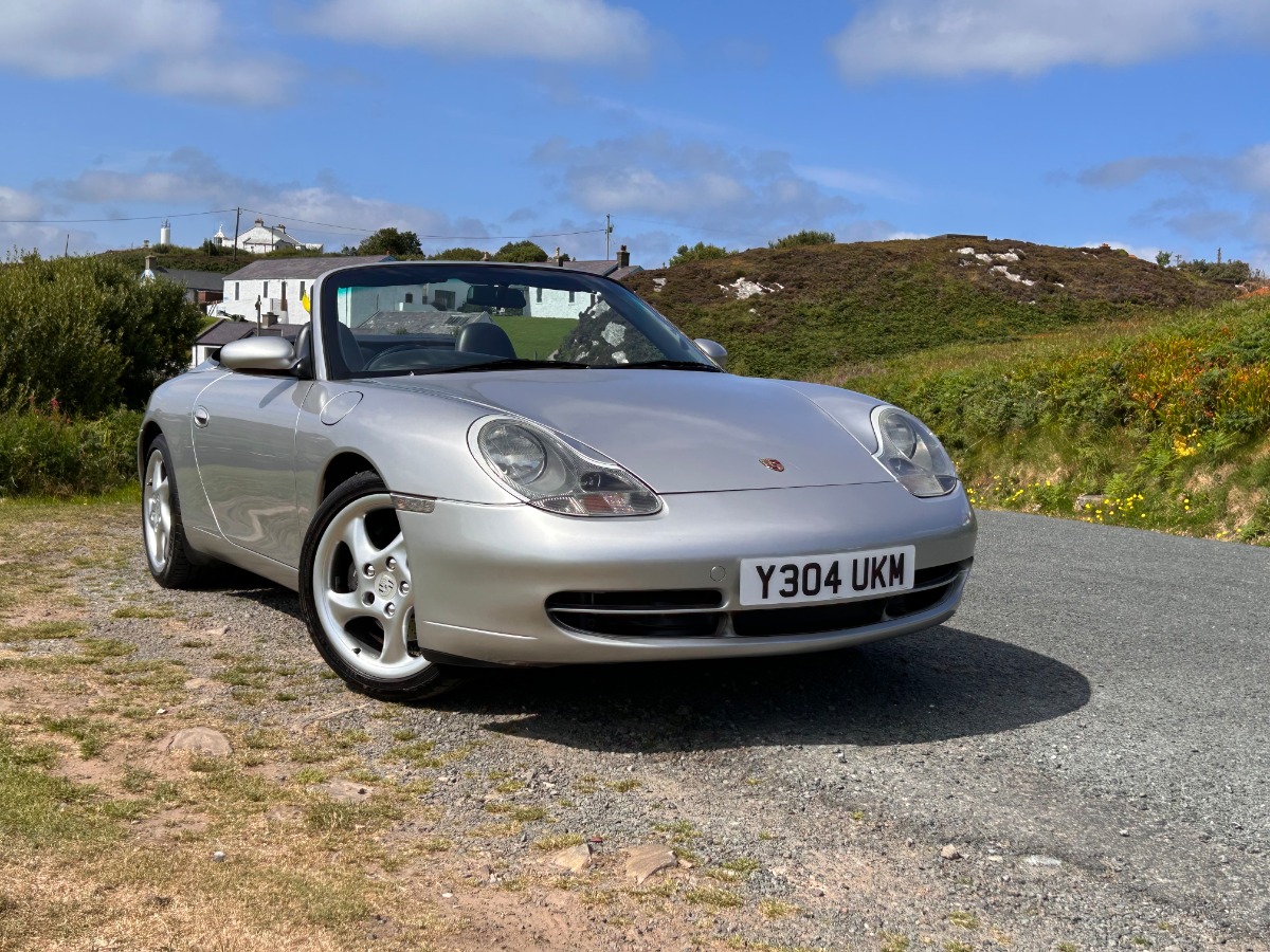 2001 Porsche 911 Image 1