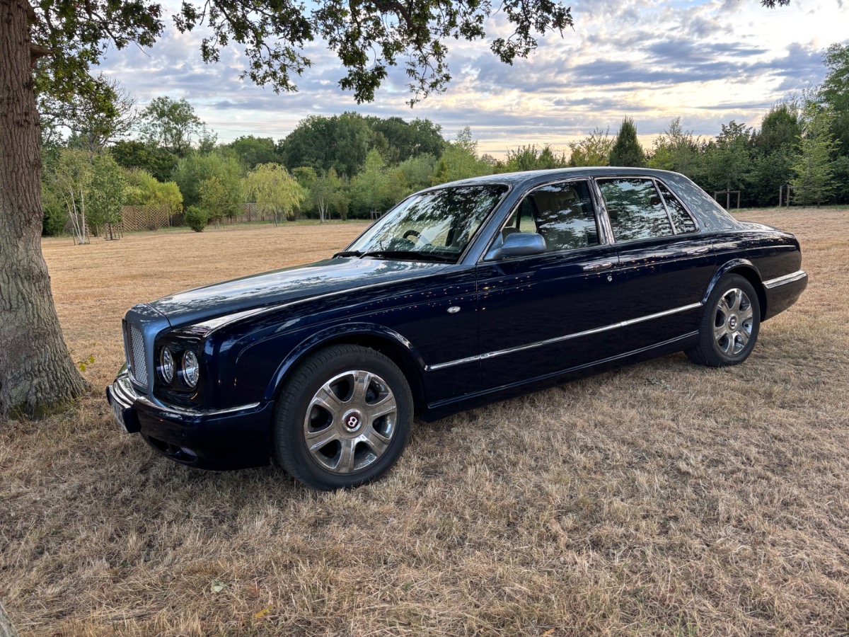 2005 Bentley Arnage Image 9
