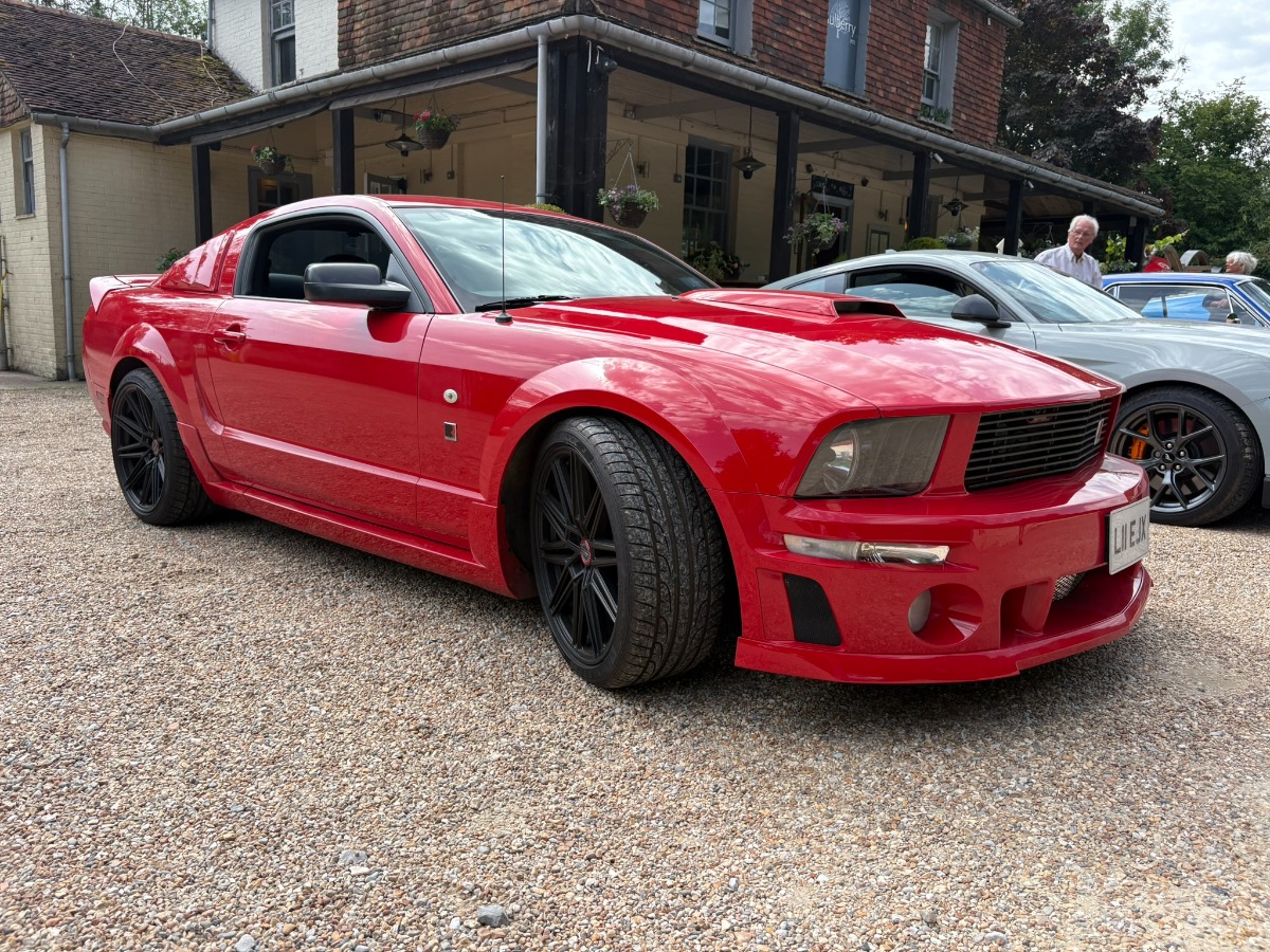 2007 Ford Mustang Image 2