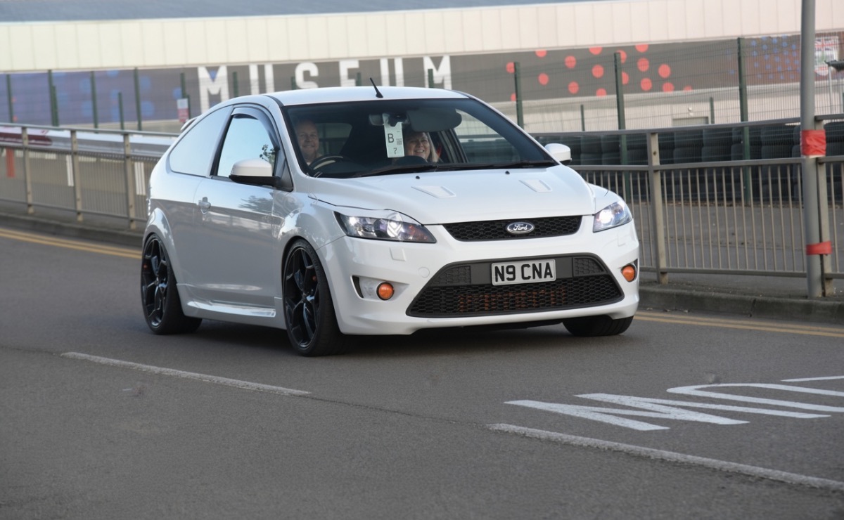 2010 Ford Focus St Image 10