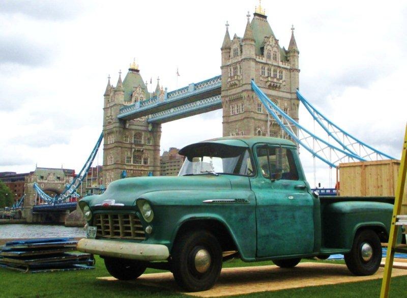 1956 Chevrolet 3100 Image 4