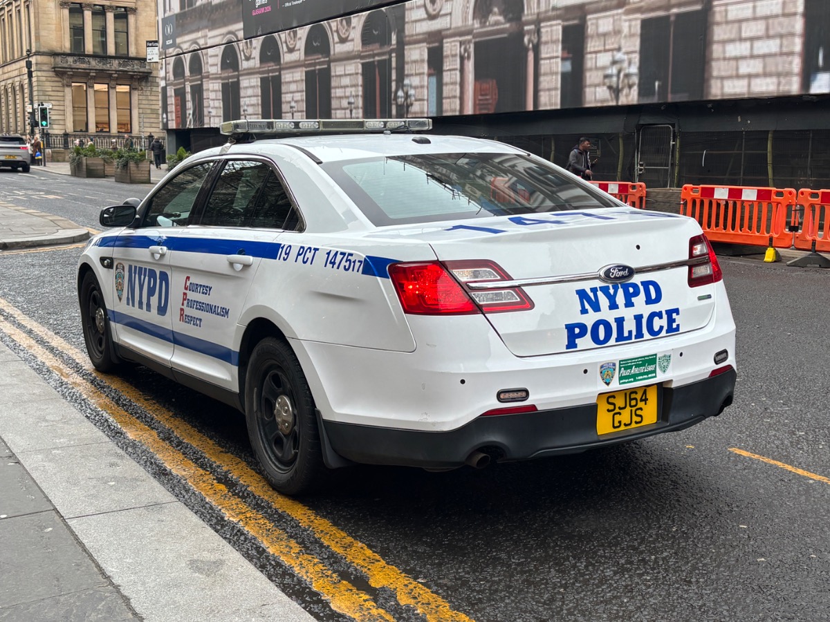 2017 Ford Taurus Image 5