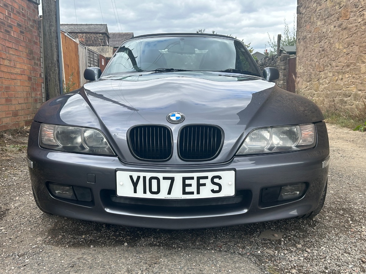 2001 BMW Z3 Image 5