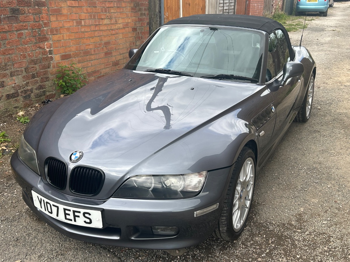 2001 BMW Z3 Image 3