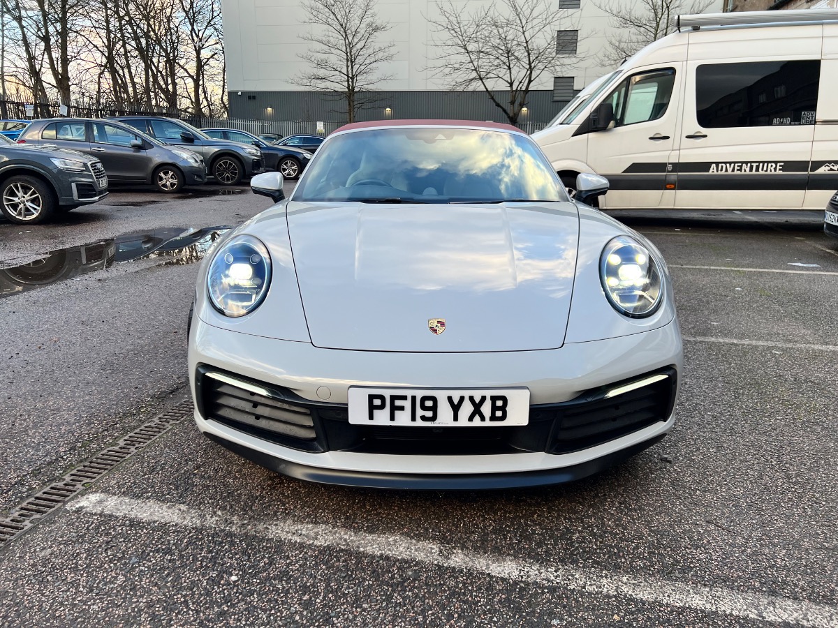 2019 Porsche 911 Image 8