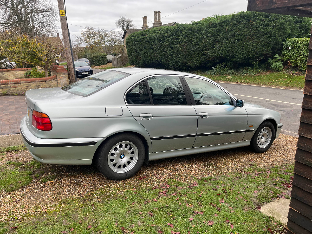 1998 BMW 5 Series Image 3