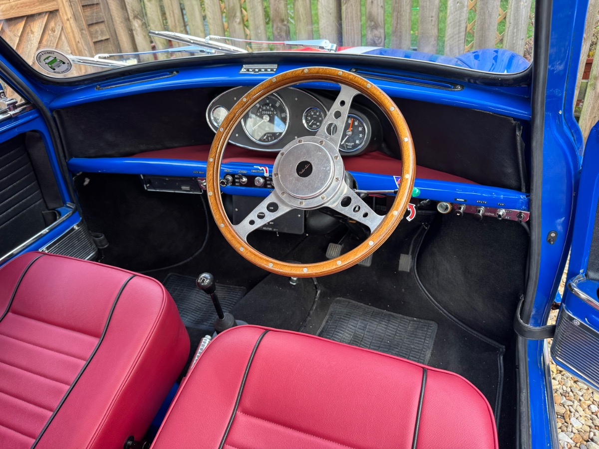 1965 Austin Mini Image 11