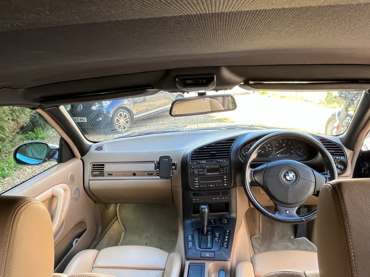 1999 BMW 3 Series Image 12