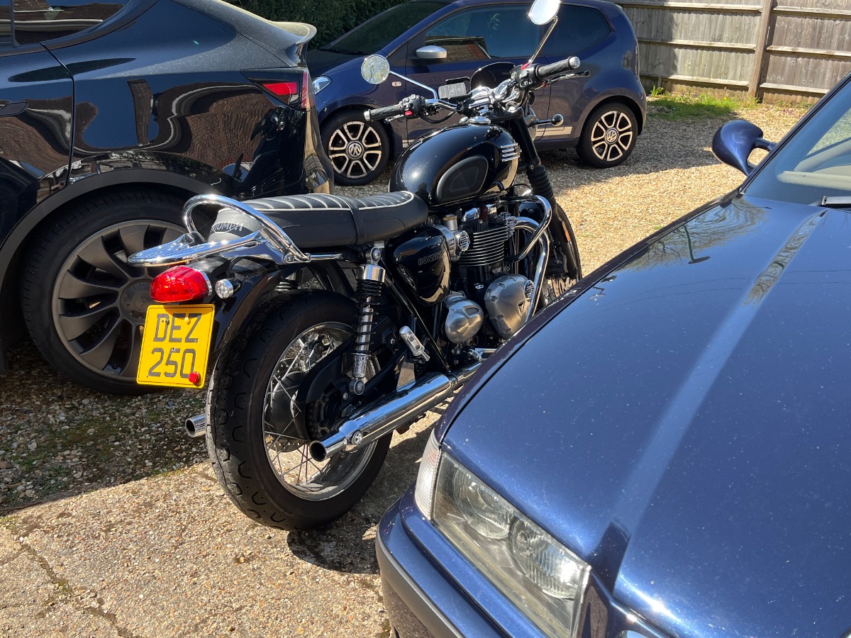 2016 Triumph Bonneville Image 6