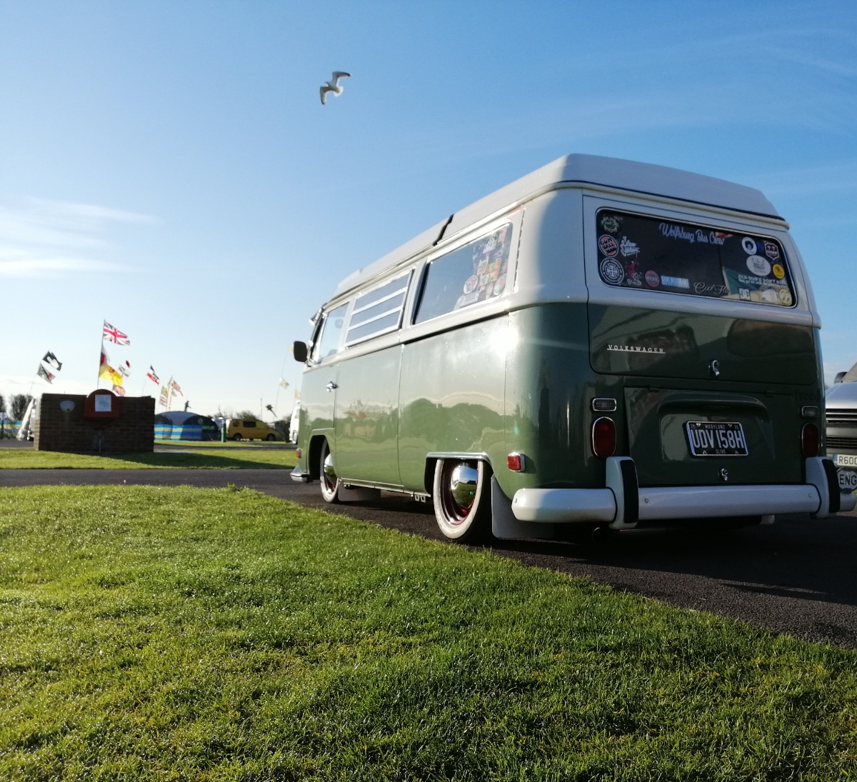 1970 Volkswagen T2 Camper Van / Bus Image 6