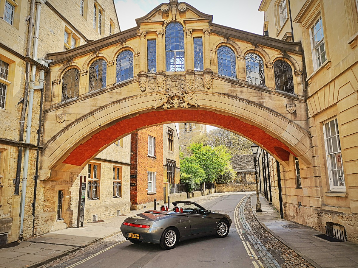 2002 Alfa Romeo Spider Image 2