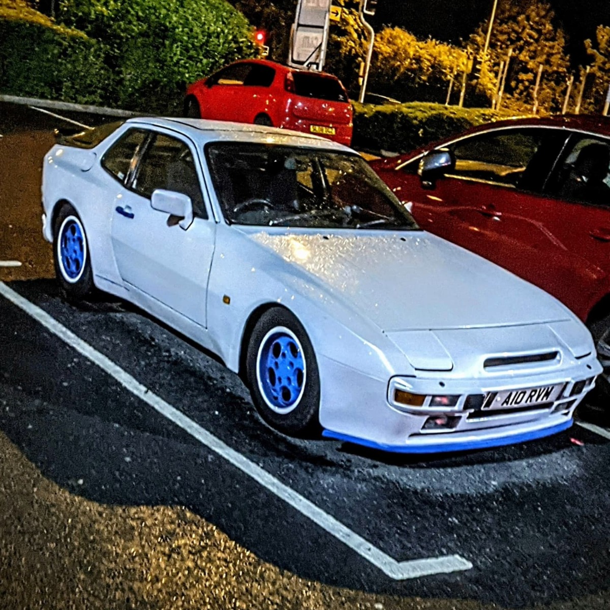 1986 Porsche 944 Image 3