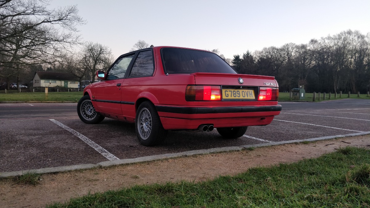 1990 BMW 3 Series Image 8