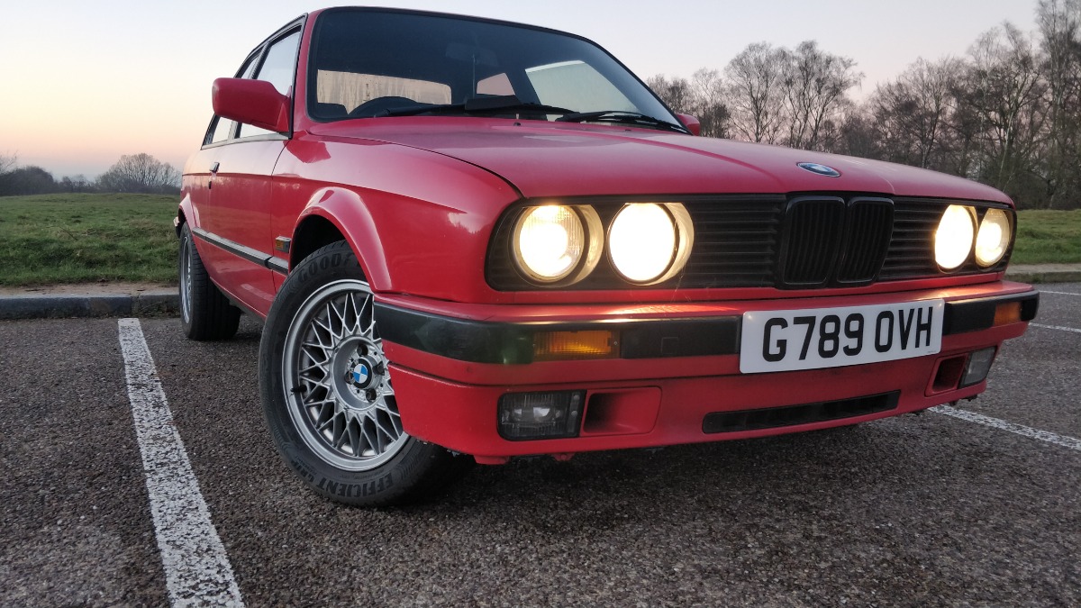 1990 BMW 3 Series Image 3