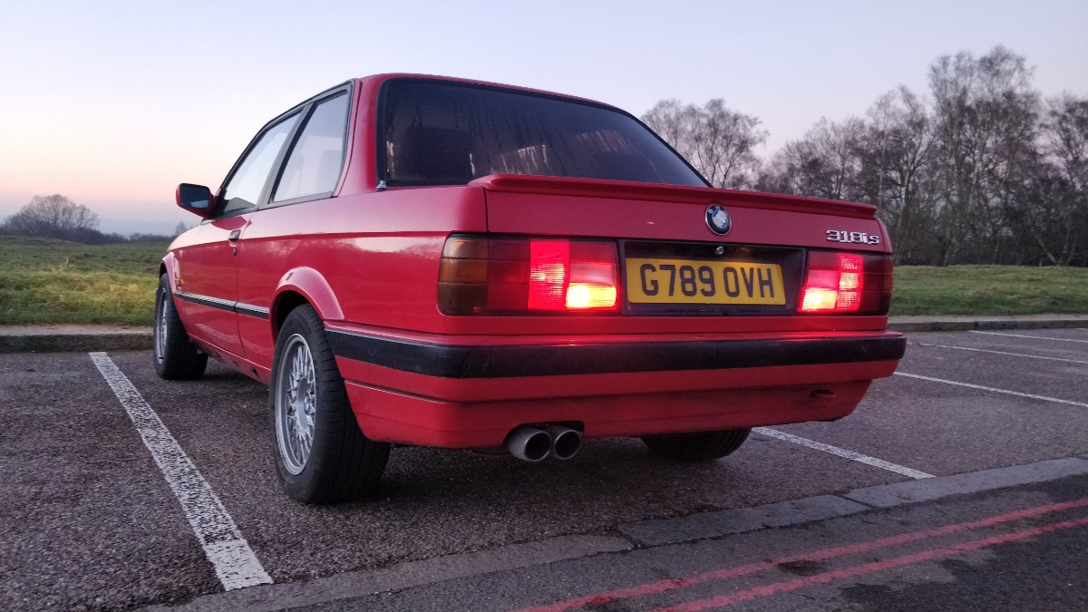 1990 BMW 3 Series Image 13