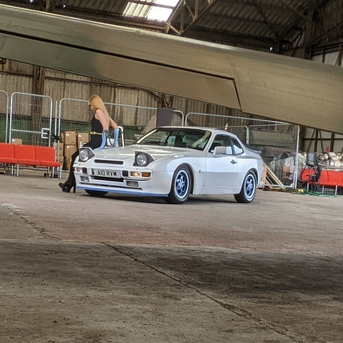 1986 Porsche 944 Image 1