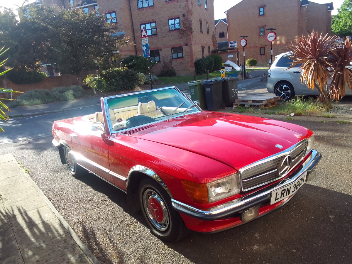 1975 Mercedes-Benz 350SL Image 1