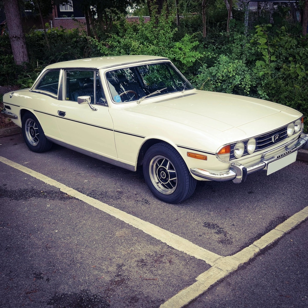 1977 Triumph Stag Image 2
