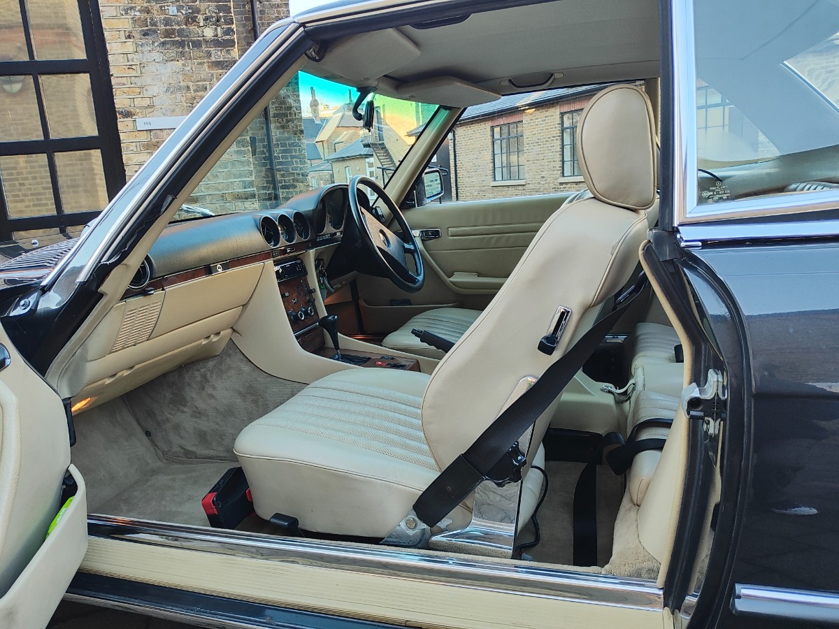 1989 Mercedes-Benz 500SL Image 7