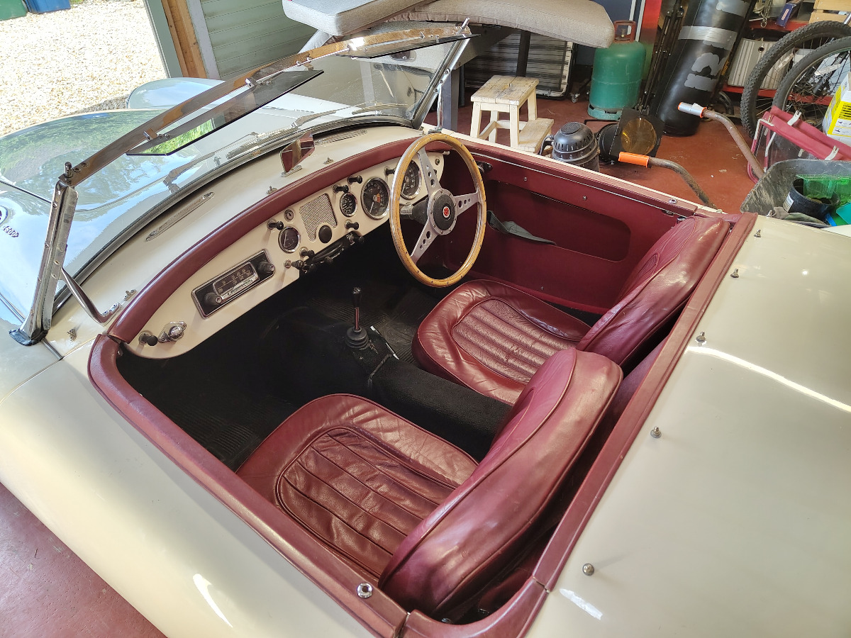 1961 MG MGA Roadster Image 3