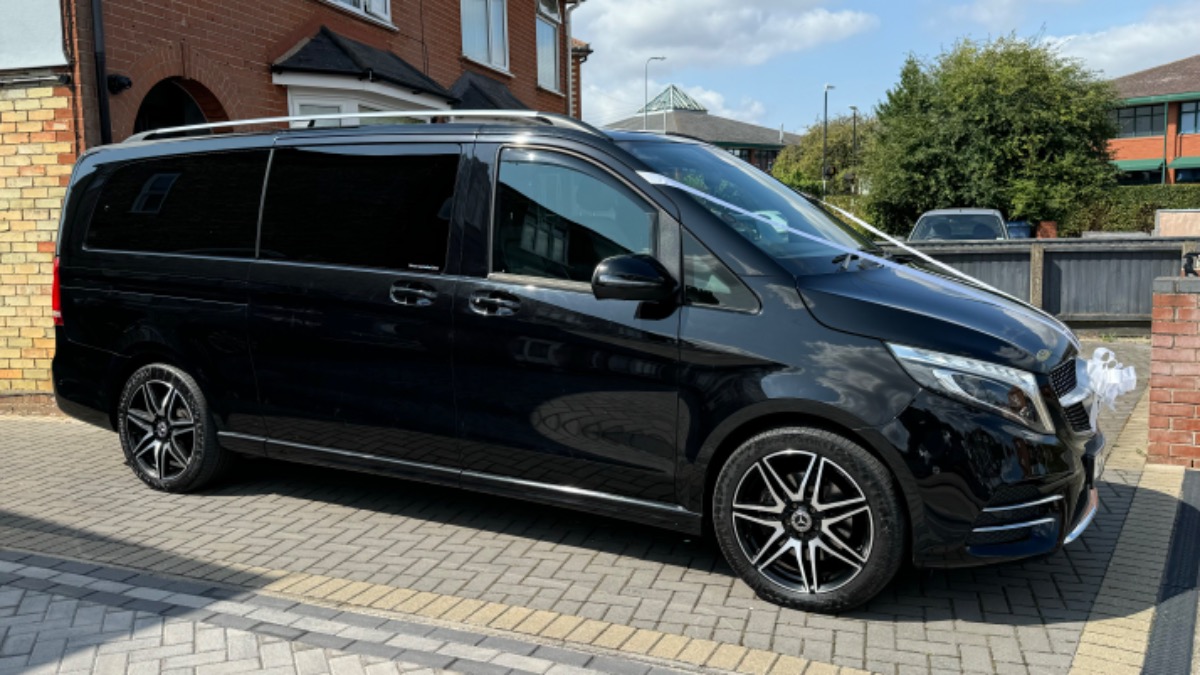 2020 Mercedes-Benz V-Class Image 3