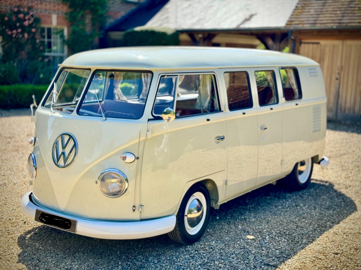1961 Volkswagen T2 Camper Van / Bus Image 1