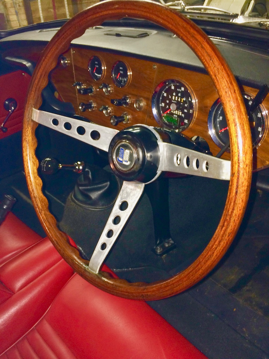 1967 Triumph Gt6 Image 2