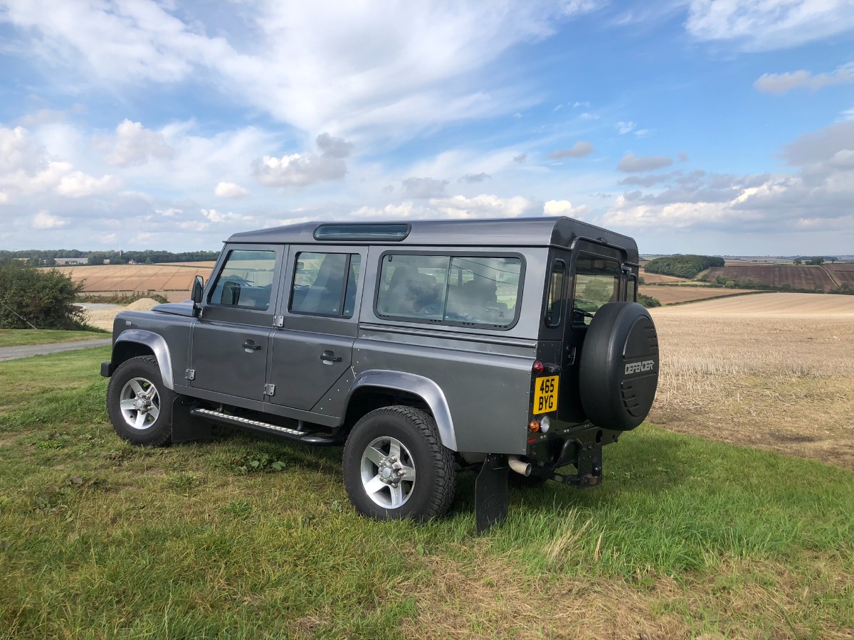 2012 Land Rover Defender 110 Image 6