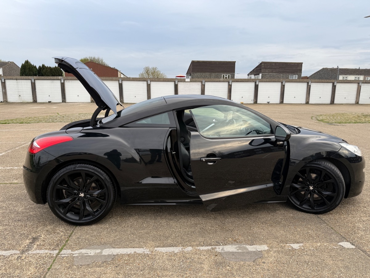 2014 Peugeot Rcz Image 5