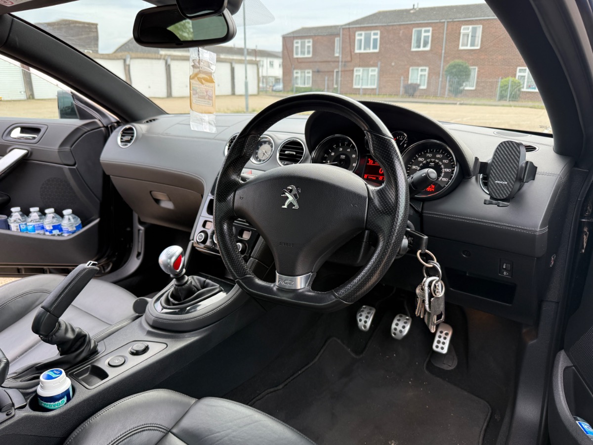 2014 Peugeot Rcz Image 7