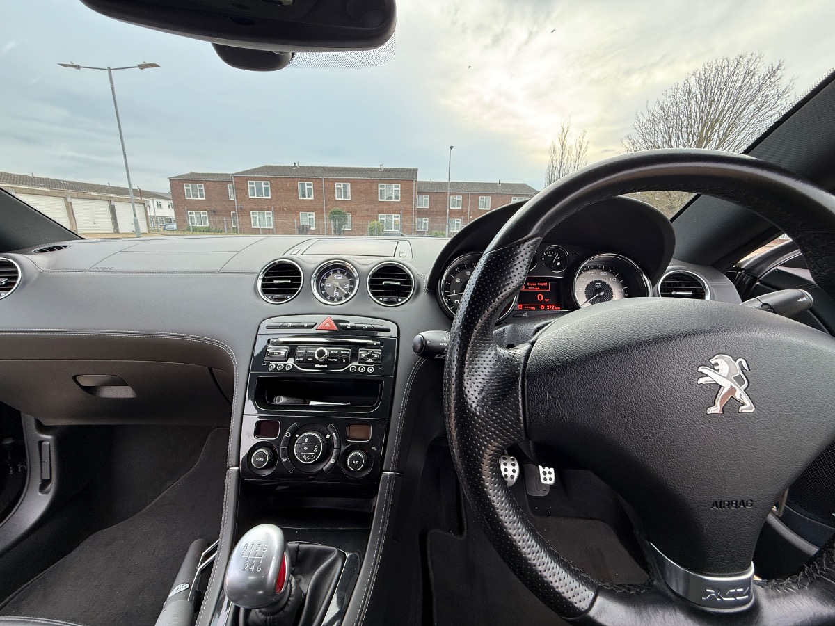 2014 Peugeot Rcz Image 6