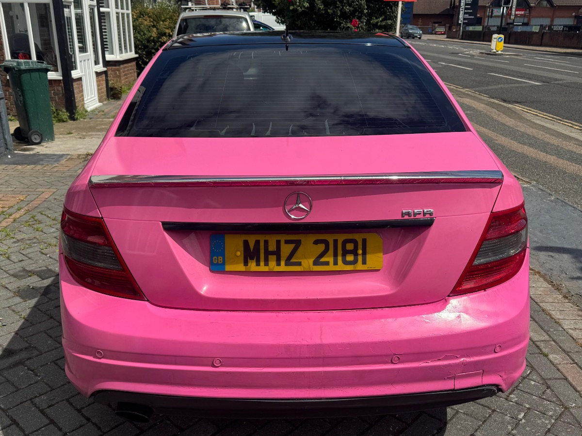 2009 Mercedes-Benz 200 Image 3